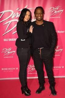 Mola Adebisi , with Girlfriend Jo Anne , at 26 10 2017 in Cologne to German premiere the Musical Dirty Dancing