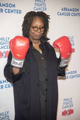 October 28, 2017 - Philadelphia, Pennsylvania, U.S - WHOOPI GOLDBERG, co-host of the talk show The View at the Philly Fights Cancer Round 3 Gala, held at the Navy Yard in Philadelphia PA Philadelphia U.S. - ZUMArf1_ 20171028_zaf_rf1_028 Copyright: xRickyxFitchettx