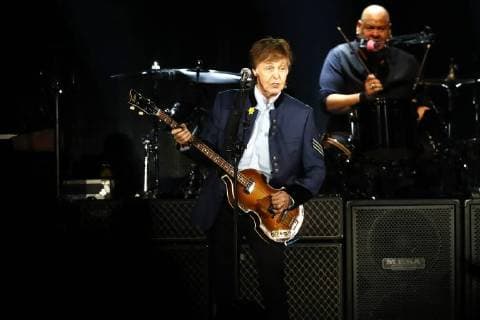 Themen der Woche Bilder des Tages October 28 2017 EUM20171028ESP31 JPG CIUDAD DE MEXICO MusicMusica Paul McCartney Aspectos del concierto del cantante britanico Paul McCartney de este sabado 28 de octubre de 2017 Estadio Azteca Foto Agencia EL UNIVERSALYadin XolalpaJMA  - ZUMAu78_ 20171028_zaf_u78_200 Copyright: xElxUniversalx