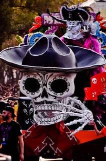 October 28, 2017 - Mexico City, Mexico - Parade of mobile offerings, are part of the Day of the Dead festivities that took place in Mexico City. Mexico City Mexico - ZUMAl109 20171028_shg_l109_790 Copyright: xOmarxLopezx