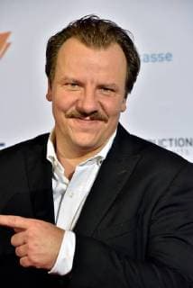 Actor Ronald Kukulies received Prize for best Supporting role in Crime scene – Borowski and the close the North at 28 10 2017 in Cologne at the award Ceremony from Awards to Television professionals all Trades through the German Academy for Television daff to 5 times will here outstanding Benefits at the Production German Television programmes appreciated