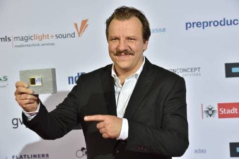 Actor Ronald Kukulies received Prize for best Supporting role in Crime scene – Borowski and the close the North at 28 10 2017 in Cologne at the award Ceremony from Awards to Television professionals all Trades through the German Academy for Television daff to 5 times will here outstanding Benefits at the Production German Television programmes appreciated