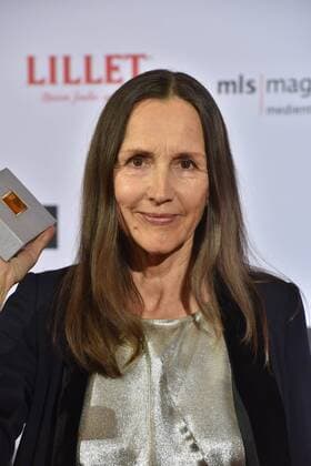 Gabriele Binder received Prize for Costume picture for the Dasslers – Pioneers Brothers and Rivals at 28 10 2017 in Cologne at the award Ceremony from Awards to Television professionals all Trades through the German Academy for Television daff to 5 times will here outstanding Benefits at the Production German Television programmes appreciated