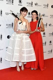 the both Prizewinners Camille Thomas and Ksenija Sidorova at the award Ceremony of Echo Classical at 29 10 2017 in Hamburg Echo Classical 2017 in Hamburg