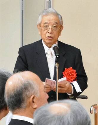 Toyota Motor s honorary chairman Shoichiro Toyoda, honorary chairman of Toyota Motor Corp., addresses a ceremony in Kosai, Shizuoka Prefecture, on Oct. 30, 2017, that commemorated Sakichi Toyoda, Shoichiro s grandfather who was born in the city and who founded the Toyota group. 