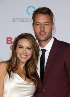 WESTWOOD CA OCTOBER 30 Chrishell Stause Justin Hartley at Premiere Of STX Entertainment s A Bad Moms Christmas At The Regency Village Theatre in Westwood California on October 30 2017 Copyright: xFayexSadoux