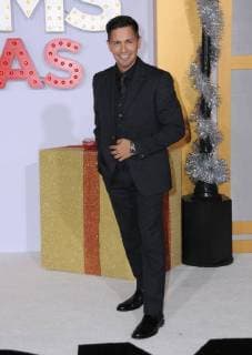 October 30, 2017 - Westwood, CA, U.S. - 30 October 2017 - Westwood, California - Jay Hernandez. A Bad Moms Christmas Los Angeles Premiere held at Regency Village Theater in Westwood. Photo Credit: AdMedia Westwood U.S. - ZUMAa123 20171030_zaa_a123_132 Copyright: xBirdiexThompsonx