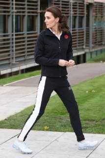 . 31 10 2017. London, United Kingdom. The Duchess of Cambridge leaving the Lawn Tennis Association at the National Tennis Centre in London.  xStephenxLockx xi-Imagesx IIM-16252-0027