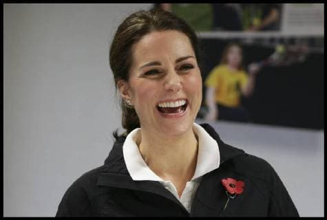 . 31 10 2017. London, United Kingdom. Duchess of Cambridge at Lawn Tennis Association. Britain s Catherine, Duchess of Cambridge (L), listens during a briefing from representatives of the LTA during a visit at the Lawn Tennis Association (LTA) at the National Tennis Centre in southwest London. Duchess of Cambridge visited the LTA, the national governing body of tennis, where she was briefed on the organisations latest activities and objectives, and had the opportunity to watch a number of tennis demonstrations at the National Tennis Centre s on-court facilities.  xi-Imagesx xPoolx IIM-16255-0020