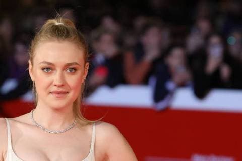 Rome Cinema Fest 2017. Rome Film Festival. Red carpet film Please stand by . Pictured: Dakota Fanning  Copyright: xMarcoxProvvisionatox xIPAx xMarcoxProvvisionatox