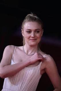 October 31, 2017 -Rome, Italy - Actress DAKOTA FANNING on the red carpet for Please Stand By at Rome Film Festival 2017 Italy - ZUMAi15_ 20171031_zaf_i15_011 Copyright: xEvandroxInettix