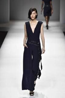 A model displays a new creation at the fashion show of Laurel during the China Fashion Week Spring Summer 2018 in Beijing, China, 2 November 2017. Laurel show at China Fashion Week Spring Summer 2018  20171102_10054