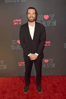 George Basil at the Premiere the Pop TV Series Hot Date in Restaurant Estrella WEST Hollywood 02 11 2017 Foto:xD.xStarbuckx xFuturexImage