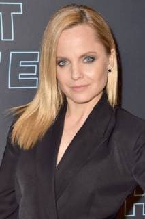 Mena Suvari at the Premiere the Pop TV Series Hot Date in Restaurant Estrella WEST Hollywood 02 11 2017 Foto:xD.xStarbuckx xFuturexImage