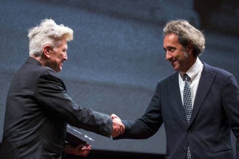Paolo Sorrentino delivers a career prize to David Lynch Roma 04 11 2017. Auditorium parco della Musica. Festa del Cinema di Roma 2017. Rome November 4th 2017. Rome Film Fest 2017 Foto Stefano Costantino Pool Insidefoto SamanthaxZucchi
