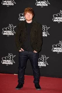 Ed Sheeran CELEBRITES NRJ Music Awards 2017 Cannes 04 11 2017 LionelUrman Panoramic 