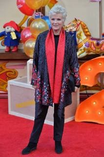 November 5, 2017 - London, London, UK - London, UK. DAME JULIE WALTERS attends the Paddington Bear 2 World film premiere. London UK  - ZUMAl94_ 20171105_zaf_l94_019 Copyright: xRayxTangx