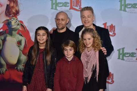 rear Jürgen Vogel l r and Michael Mittermeier before Hila Claudio Magno and Hedda Erlebach posing at 05 11 2017 in Cologne at the Premiere the Movie Witch Lila saves Christmas