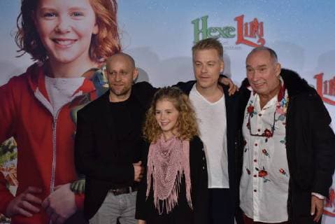 Jürgen Vogel l r Hedda Erlebach Michael Mittermeier and Author Ludger Jochmann aka KNISTER posing at 05 11 2017 in Cologne at the Premiere the Movie Witch Lila saves Christmas