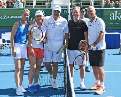 DELRAY BEACH FL NOVEMBER 04 Rennae Stubbs Martina Navratilova Dr Phil McGraw Steve Doocy and Luke Jensen attend the Chris Evert Raymond James Pro Celebrity Tennis Classic at the Delray Beach Tennis Center on November 4 2017 in Delray Beach Florida Copyright: xmpi04x