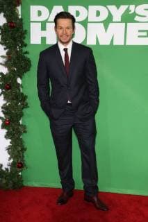WESTWOOD CA NOVEMBER 5 Mark Wahlberg at the premiere of Daddy s Home 2 at the Regency Village Theater in Westwood California on November 5 2017 Copyright: xFayexSadoux