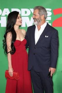 WESTWOOD CA NOVEMBER 5 Rosalind Ross and Mel Gibson at the premiere of Daddy s Home 2 at the Regency Village Theater in Westwood California on November 5 2017 Copyright: xFayexSadoux