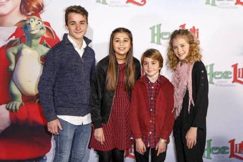 Maurizio Magno Hila Claudio Magno and Hedda Erlebach at the Premiere the Cinema Witch Lila saves Christmas in Cinedom Cologne 05 11 2017 Foto:xC.xHardtx xFuturexImage