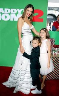 Alessandra Ambrosio with theirs Children Anja and Noah at the Daddy S Home 2 Film Premiere at 5 11 2017 in Los Angeles Daddy S Home 2 Film premiere in Los Angeles 2017