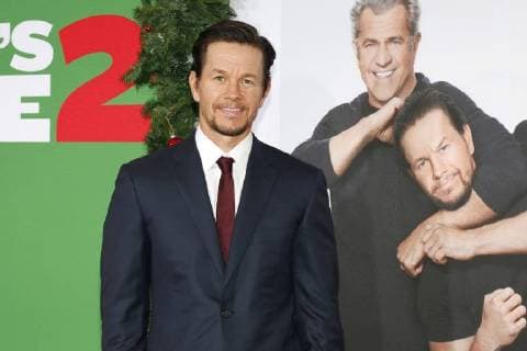 Mark Wahlberg at the Daddy S Home 2 Film Premiere at 5 11 2017 in Los Angeles Daddy S Home 2 Film premiere in Los Angeles 2017