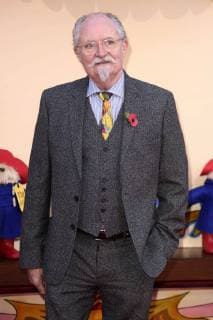 Jim Broadbent at the Premiere the Cinema Paddington 2 in BFI South Bank London 05 11 2017 Jim Broadbent  Foto:xS.xVasx xFuturexImage