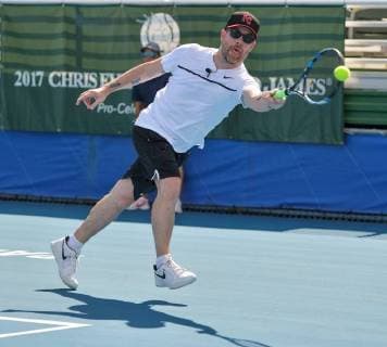 DELRAY BEACH FL NOVEMBER 05 David Cook participates in the 28th Annual Chris Evert Raymond James Pro Celebrity Tennis Classic at Delray Beach Tennis Center on November 5 2017 in Delray Beach Florida People David Cook Transmission Ref MNC20 Copyright: xHoo-Me.comx xMediaPunchx
