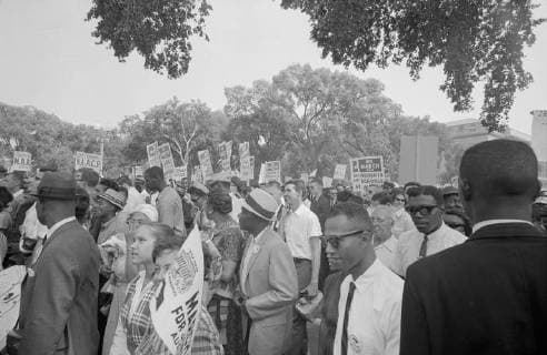 IMAGO History, U.S. Bürgerrechtsbewegung: 1954-1968 August 28 1963 Protestors seen from the side at the March on Washington during the civil rights movement  Copyright: StocktrekxImages STK501188A
