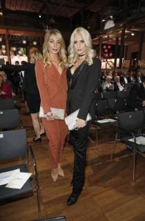 Annika Gassner Sarah Knappik at Publisher S Night 2017 in the Telekom Hauptstadtrepraesentanz Berlin