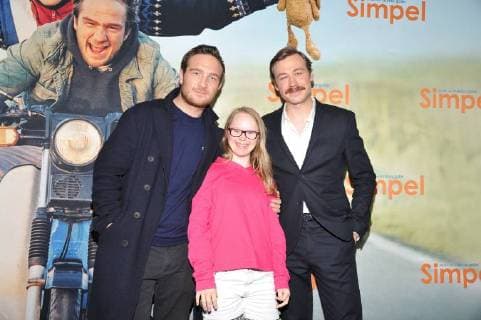 Frederick Lau Neele Buchholz David Kross Arrival the Cast to Premiere from simple in Movie theater at in Berlin at 06 11 2017
