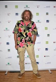 Antoine chanteur NEWS Trophees APAJH 2017 Paris 07 11 2017 FedericoPestellini Panoramic 