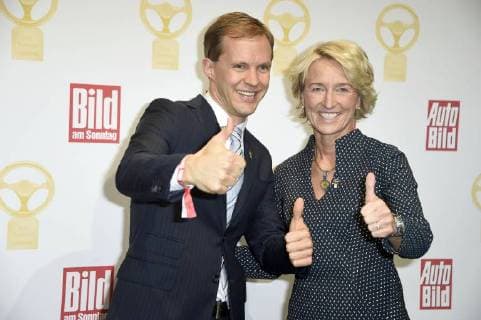 Mattias Ekström and Isolde Holderied at the award Ceremony the Golden Steering wheel 2017 in Axel Springer House Berlin 07 11 2017 Foto:xF.xKernx xFuturexImage