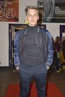 Timmi Trinks at the Premiere the Cinema simple in Movie theater at Friedrichshain Berlin 07 11 2017 Foto:xN.xKubelkax xFuturexImage