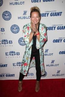 LOS ANGELES CA NOVEMBER 7 Zoe Bell at Photo Op For Hulu s Obey Giant at the The Theatre at Ace Hotel in Los Angeles California on November 7 2017 Copyright: xFayexSadoux