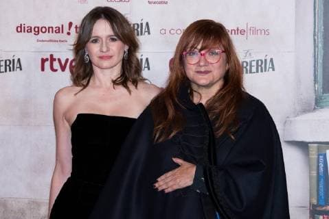 November 8, 2017 - Madrid, Spain - Emily Mortimer (L) and Isabel Coixet (R) attend The Bookshop Movie premiere in Madrid on Nov 8, 2017 Madrid Spain  - ZUMAn230 20171108_zaa_n230_277 Copyright: xGabrielxMasedax
