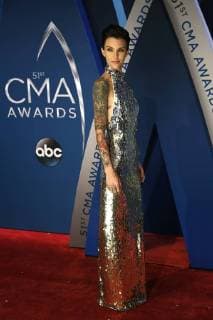 Ruby Rose walks the red carpet as she arrives for the 51st Annual Country Music Association Awards on November 8, 2017 at the Bridgestone Arena in Nashville.  NAS20171108146 JOHNxSOMMERSxII