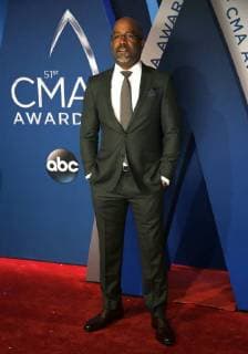Darius Rucker walks the red carpet as he arrives for the 51st Annual Country Music Association Awards on November 8, 2017 at the Bridgestone Arena in Nashville.  NAS20171108155 JOHNxSOMMERSxII