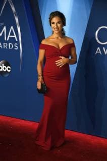 Jessie James Decker arrives to the 51st Annual Country Music Association Awards on November 8, 2017 at the Bridgestone Arena in Nashville.  NAS20171108201 JOHNxSOMMERSxII