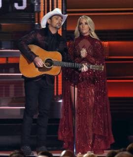 Carrie Underwood and Brad Paisley host the 51st Annual Country Music Association Awards on November 8, 2017 at the Bridgestone Arena in Nashville.  NAS20171108211 JOHNxSOMMERSxII