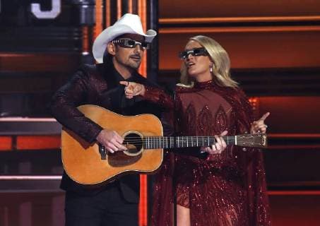 Carrie Underwood and Brad Paisley host the 51st Annual Country Music Association Awards on November 8, 2017 at the Bridgestone Arena in Nashville.  NAS20171108217 JOHNxSOMMERSxII