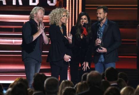 Little Big Town wins Vocal Group of the Year at the 51st Annual Country Music Association Awards on November 8, 2017 at the Bridgestone Arena in Nashville.  NAS20171108313 JOHNxSOMMERSxII