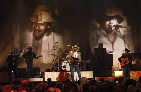 Alan Jackson performs at the 51st Annual Country Music Association Awards on November 8, 2017 at the Bridgestone Arena in Nashville.  NAS20171108330 JOHNxSOMMERSxII