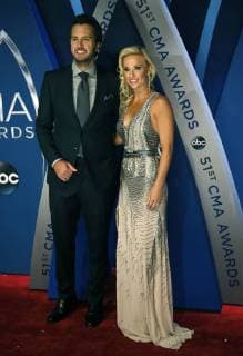 Caroline Boyer and singer-songwriter Luke Bryan arrive for the 51st Annual Country Music Association Awards on November 8, 2017 at the Bridgestone Arena in Nashville.  NAS20171108353 JOHNxSOMMERSxII