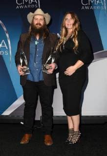 November 8, 2017 - Nashville, TN, U.S. - 08 November 2017 - Nashville, Tennessee - Chris Stapleton and Morgane Stapleton. 51st Annual CMA Awards, Country Music s Biggest Night, held at Bridgestone Arena. Photo Credit: Laura Farr AdMedia Nashville U.S. - ZUMAa123 20171108_zaa_a123_802 Copyright: xLauraxFarrAdmediax
