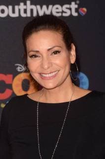 LOS ANGELES CA NOVEMBER 08 Constance Marie arriving at Disney Pixar s Coco premiere at El Capitan Theatre on November 8 2017 in Los Angeles California Copyright: xDavidxEdwardsx