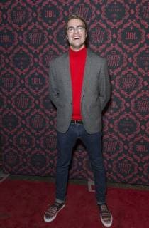 Search Party Staffelpremiere in New York USA: TBS premiere season 2 Search Jeffery Self attends season 2 premiere of Search Party at Public New York New York United States Public  LevxRadin